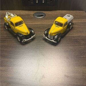 Vintage Diecast 1940 Replica Pennzoil 1:34 Scale Truck Lot